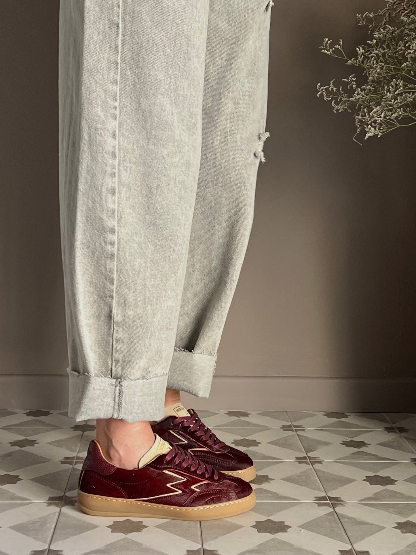 Sneakers in cavallino bordeaux Moaconcept