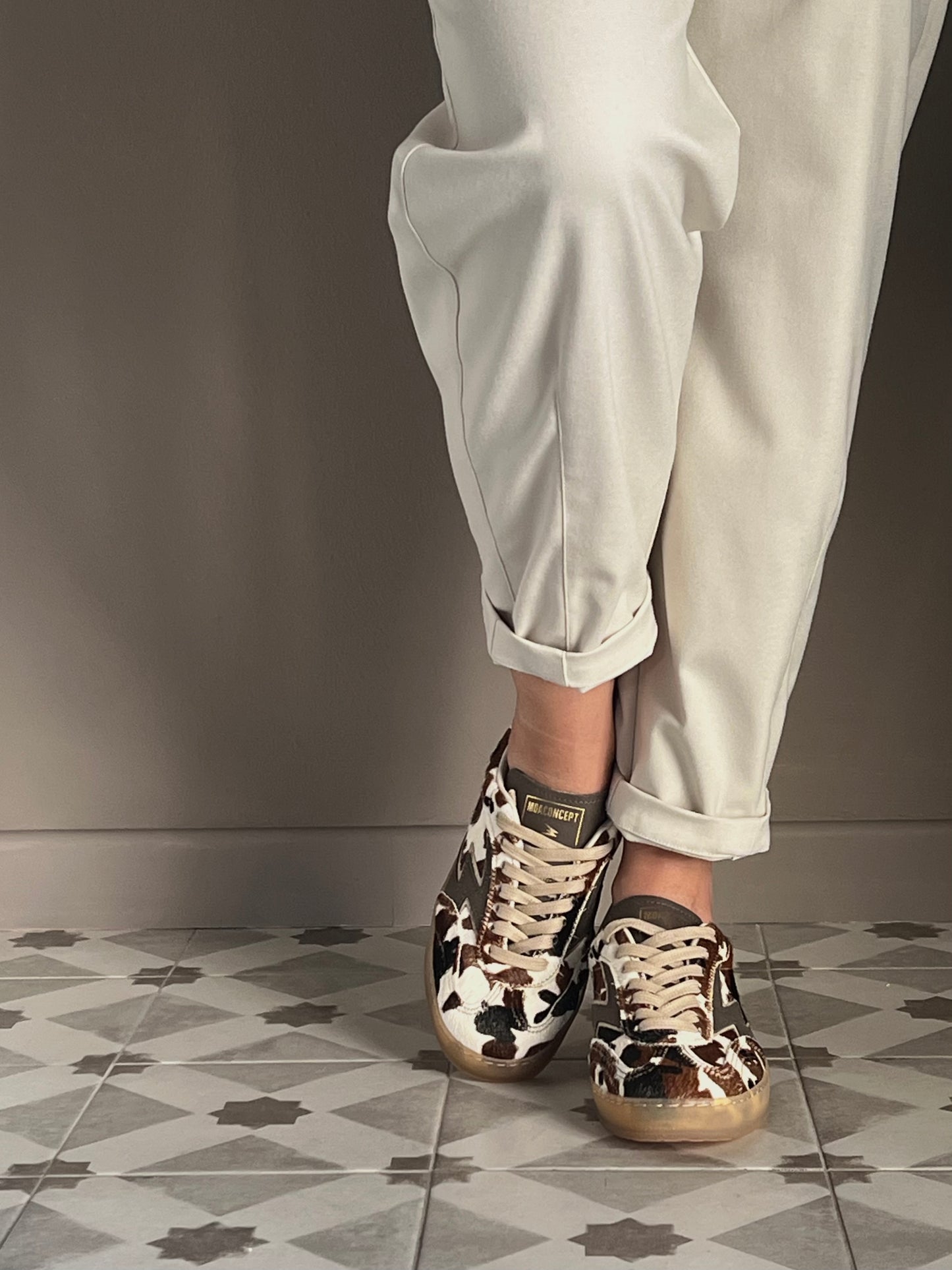 Sneakers in cavallino Moaconcept