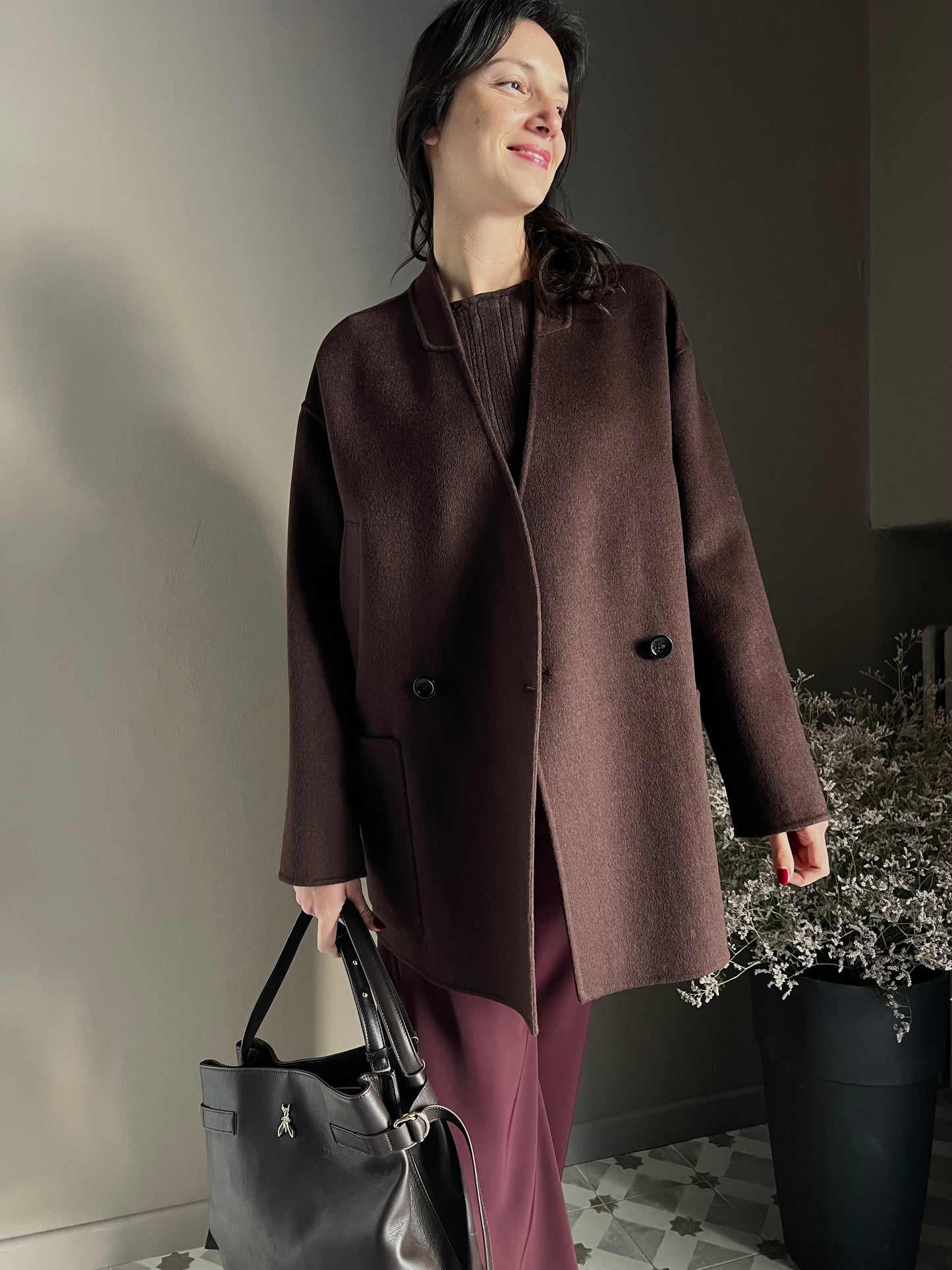Cappotto in pura lana oversize con sciarpa abbinata