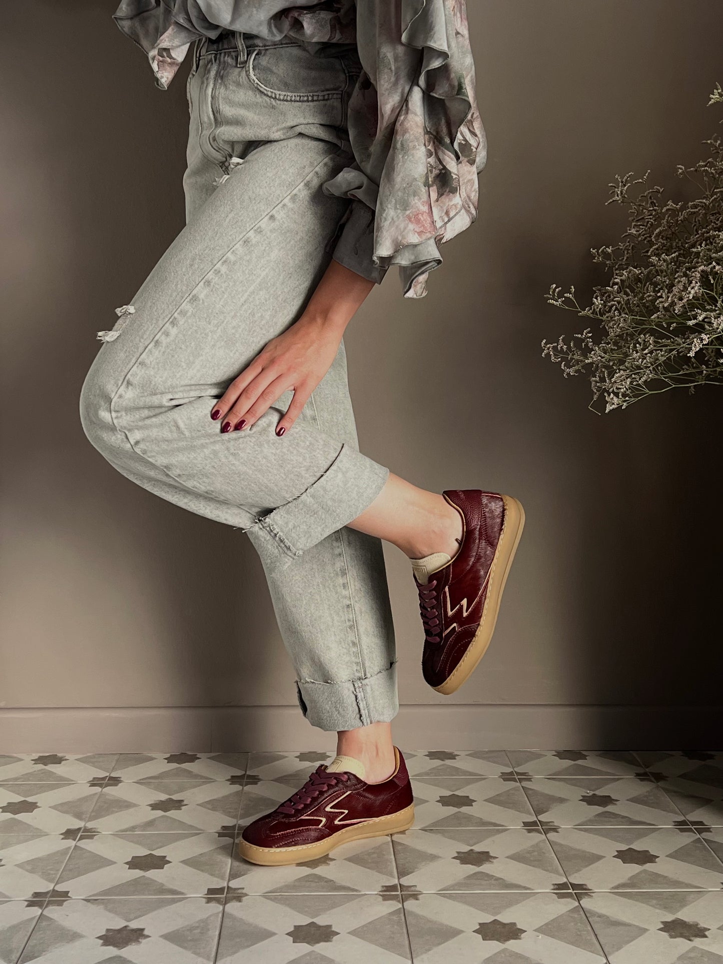 Sneakers in cavallino bordeaux Moaconcept