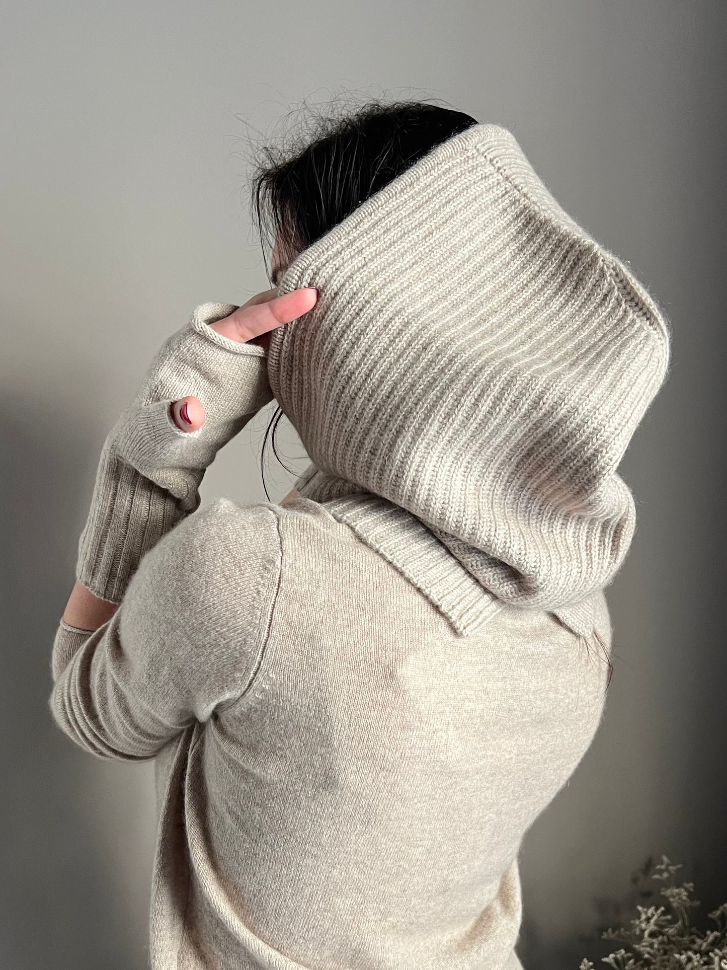 Cappuccio/Balaclava beige in cashmere