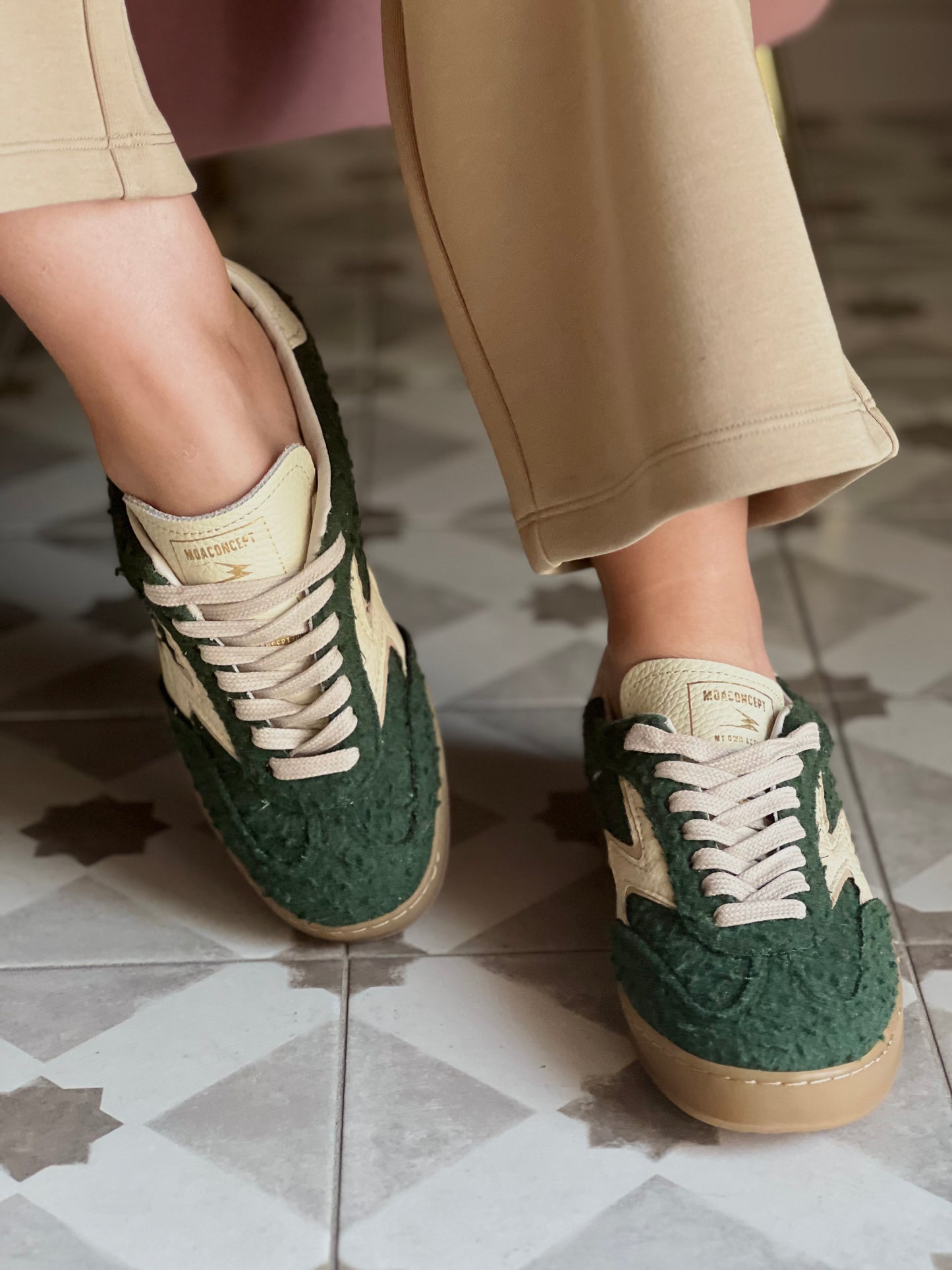 Sneakers in lana cotta Moaconcept