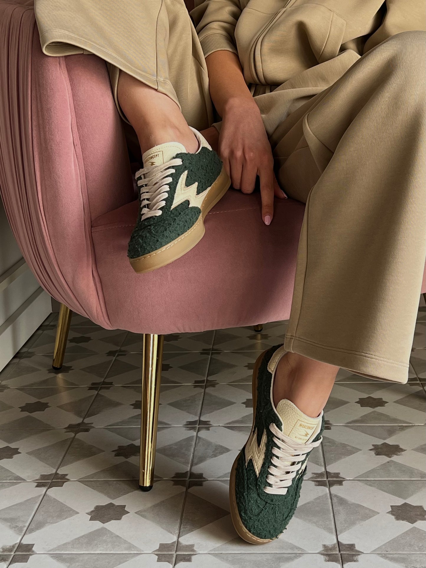 Sneakers in lana cotta Moaconcept