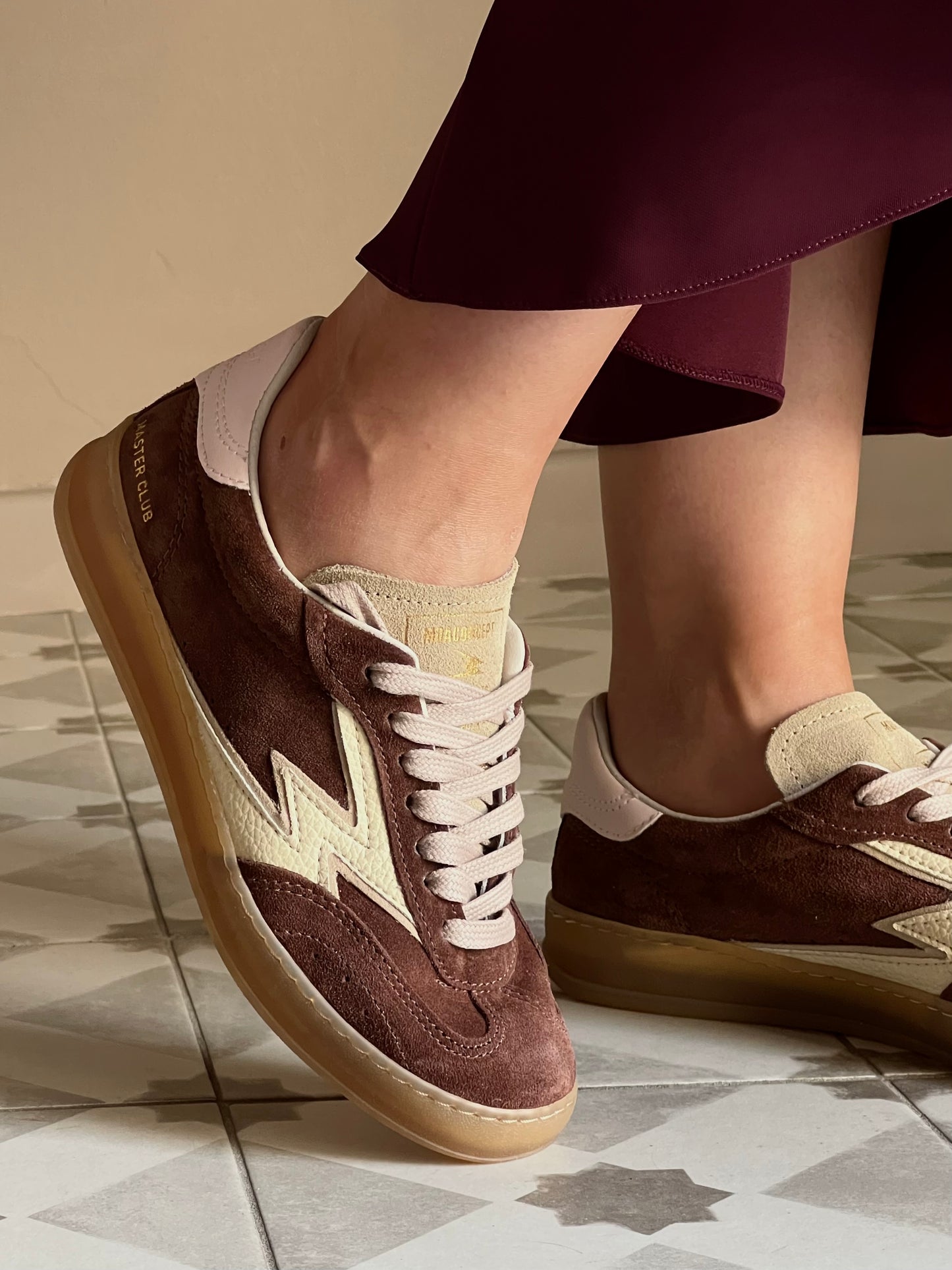 Sneakers In suede Bordeaux Moaconcept
