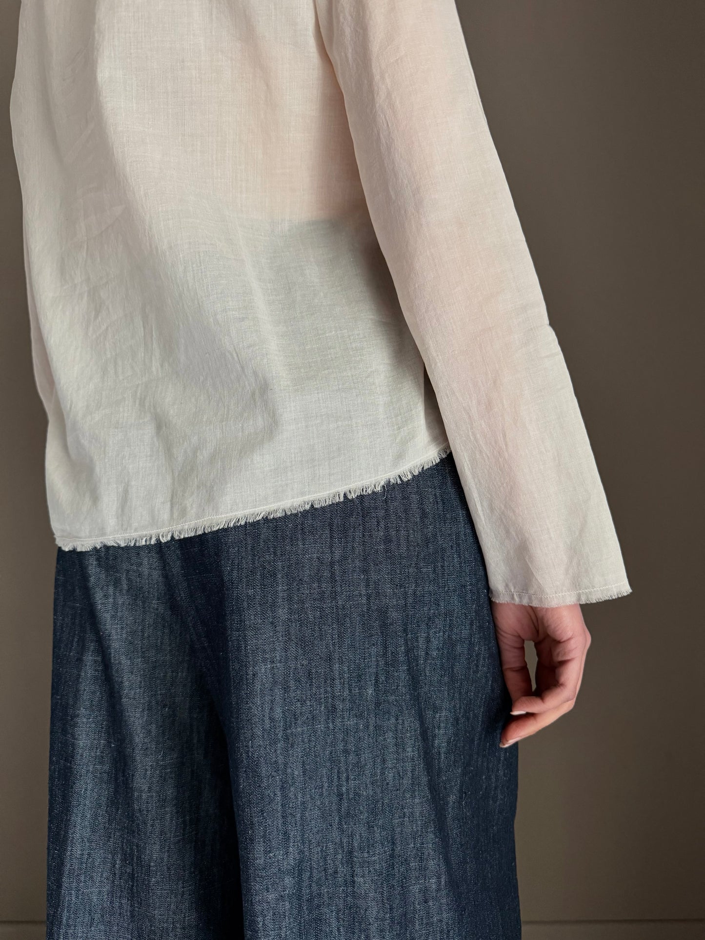 Blusa in cotone garzato con rouches