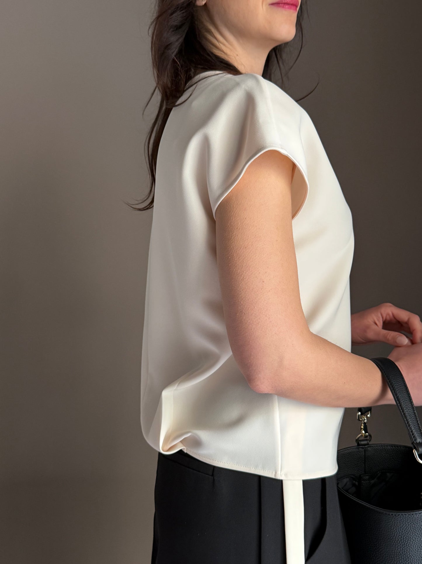 Blusa minimal chic Warm Ivory