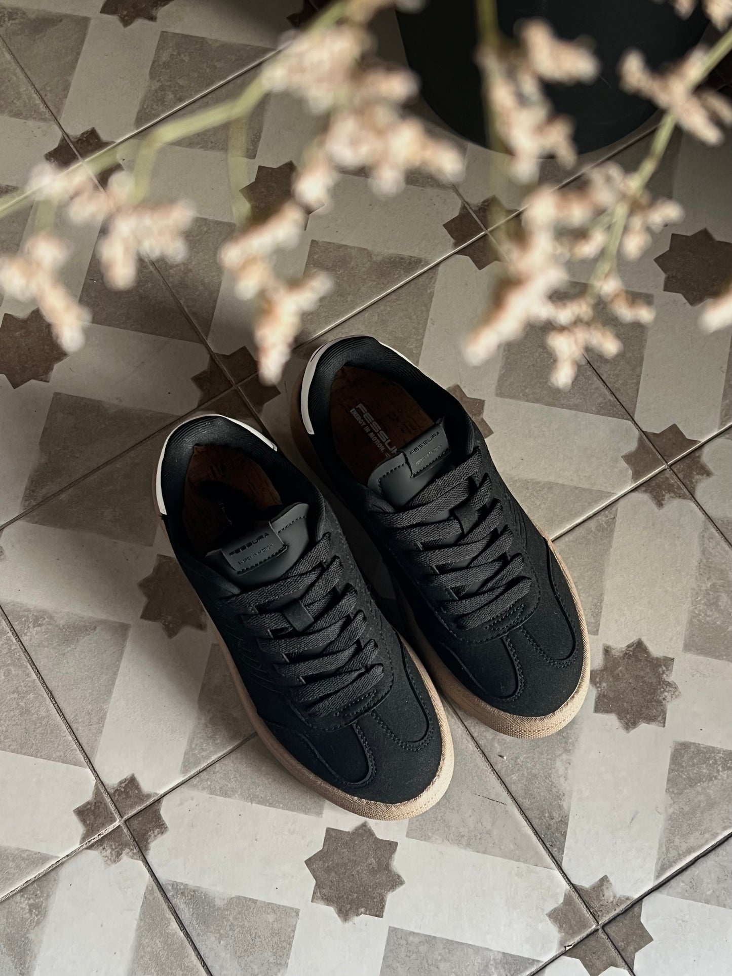 Sneakers Fessura con platform