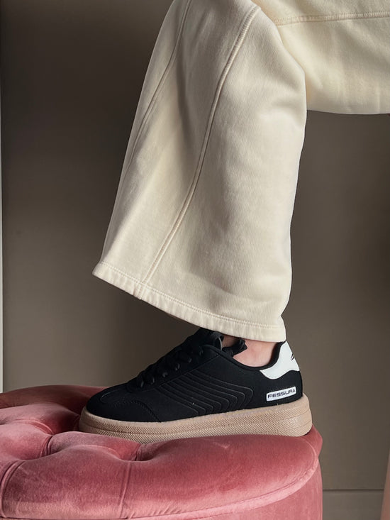Sneakers Fessura con platform