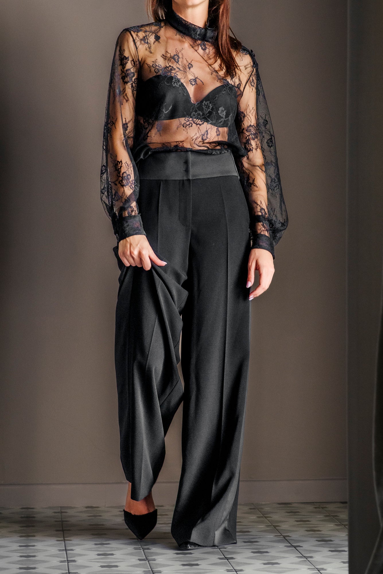 Pantaloni fluidi sartoriali con banda laterale