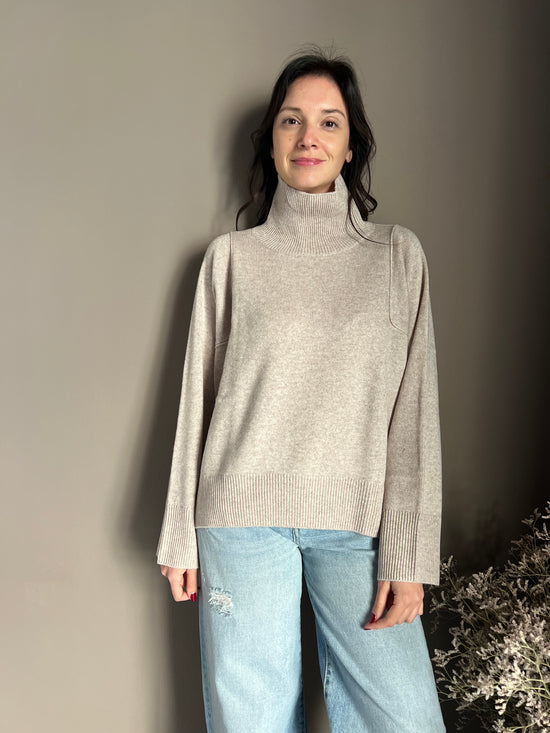 Maglia collo alto in lana e Cashemire beige