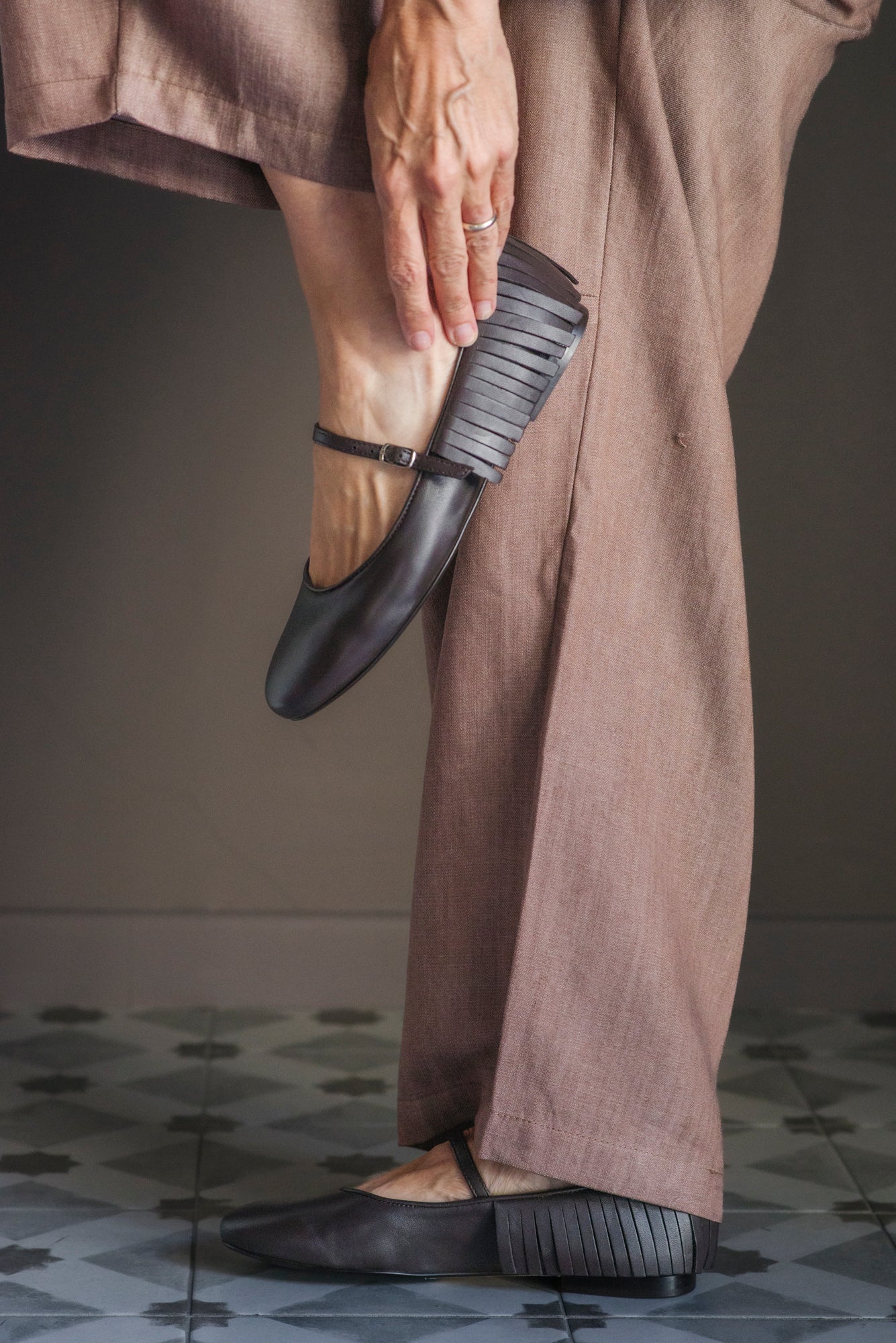 Scarpa Mary Jane in nappa con frangetta Moro