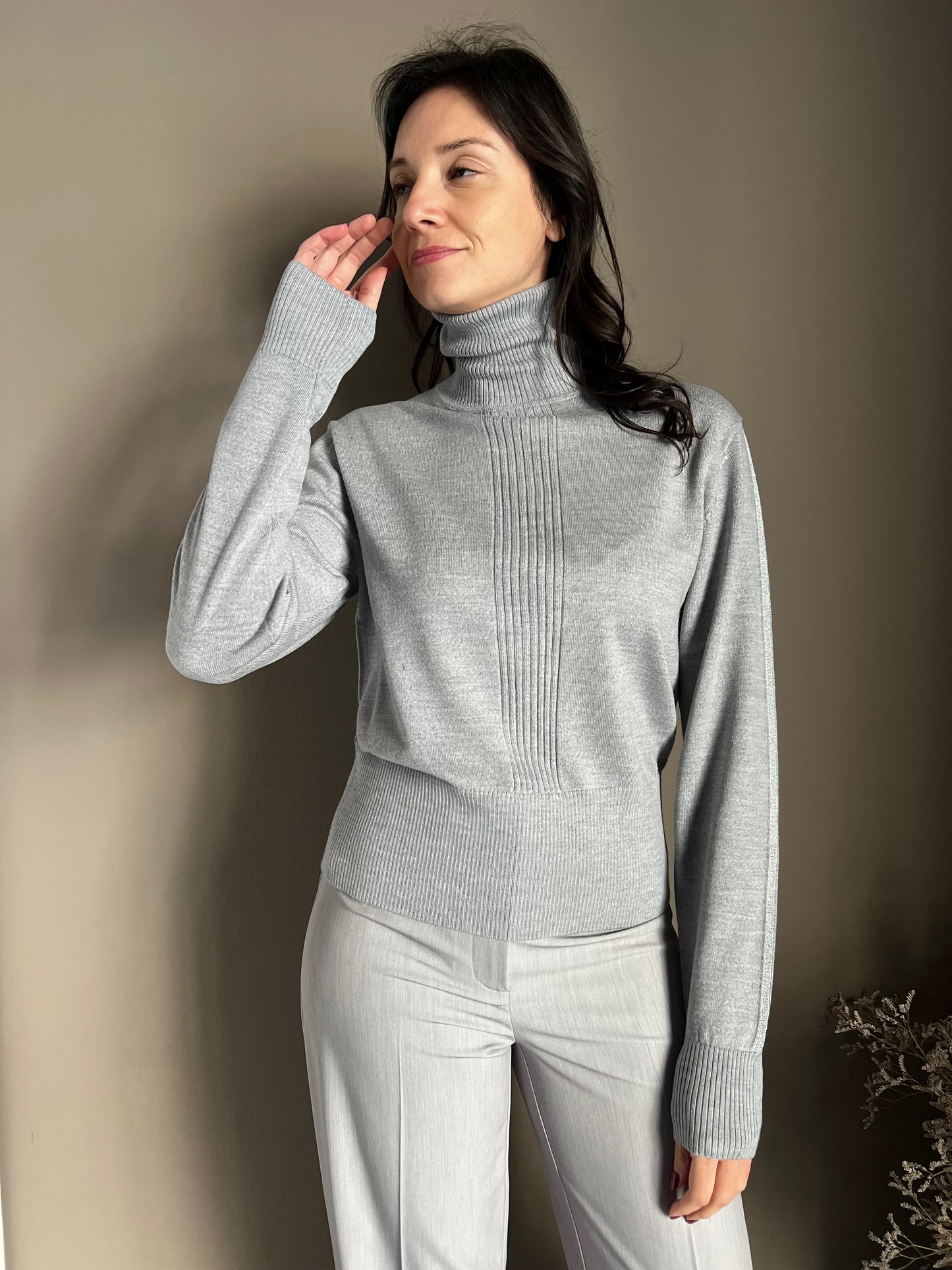 Maglia collo alto in 100% lana Mistery Grey