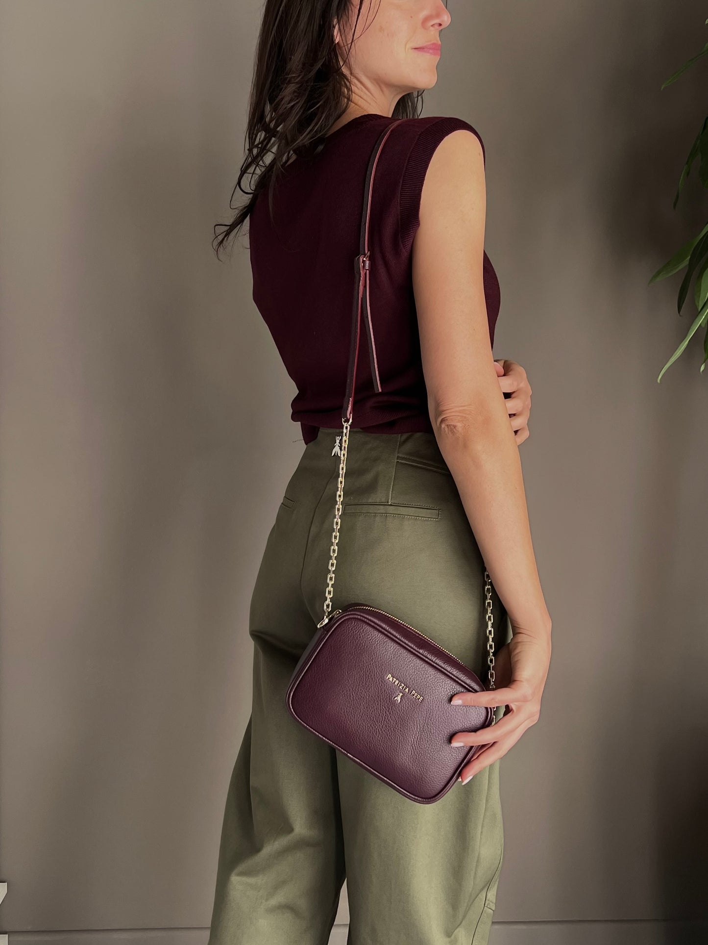 Gilet in maglia scollo V in lana Purple Red