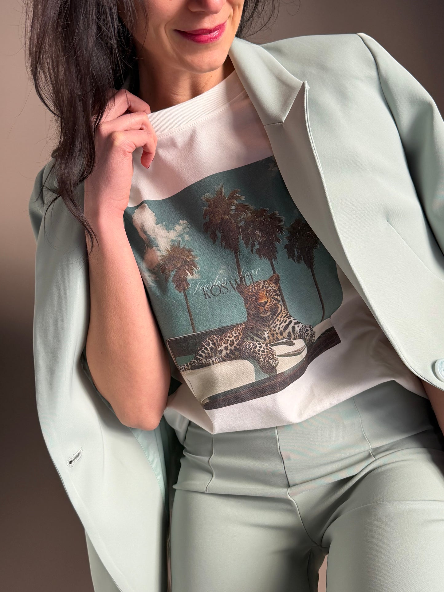 T-shirt con stampa Fearless love