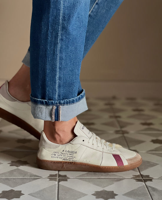 Sneakers in nappa con lettering purple
