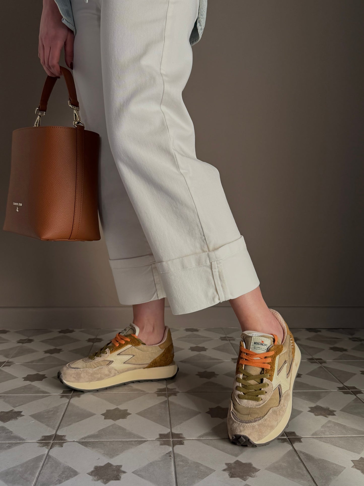 Sneaker Moaconcept Tobacco