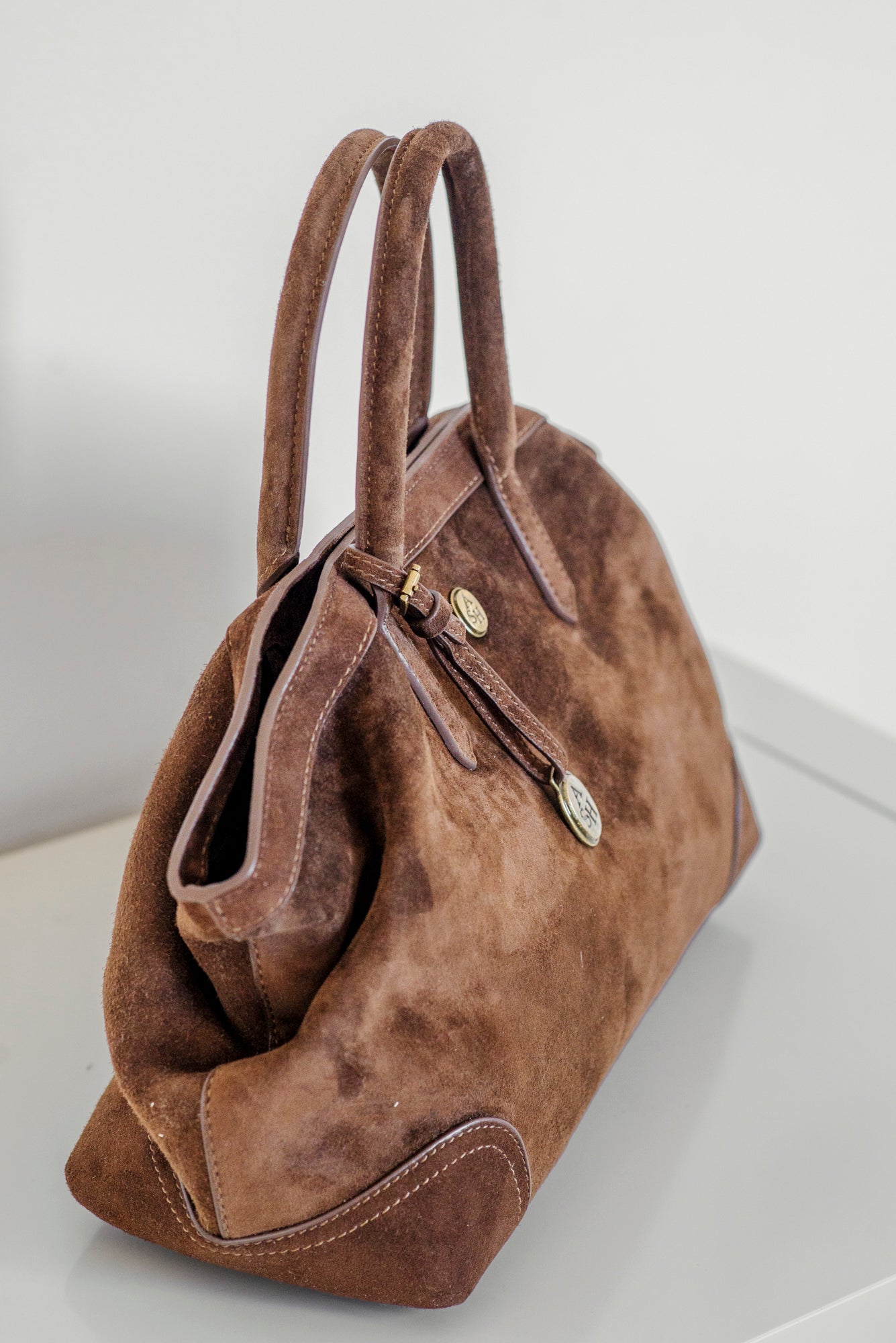 Borsa in pelle scamosciata – Ash