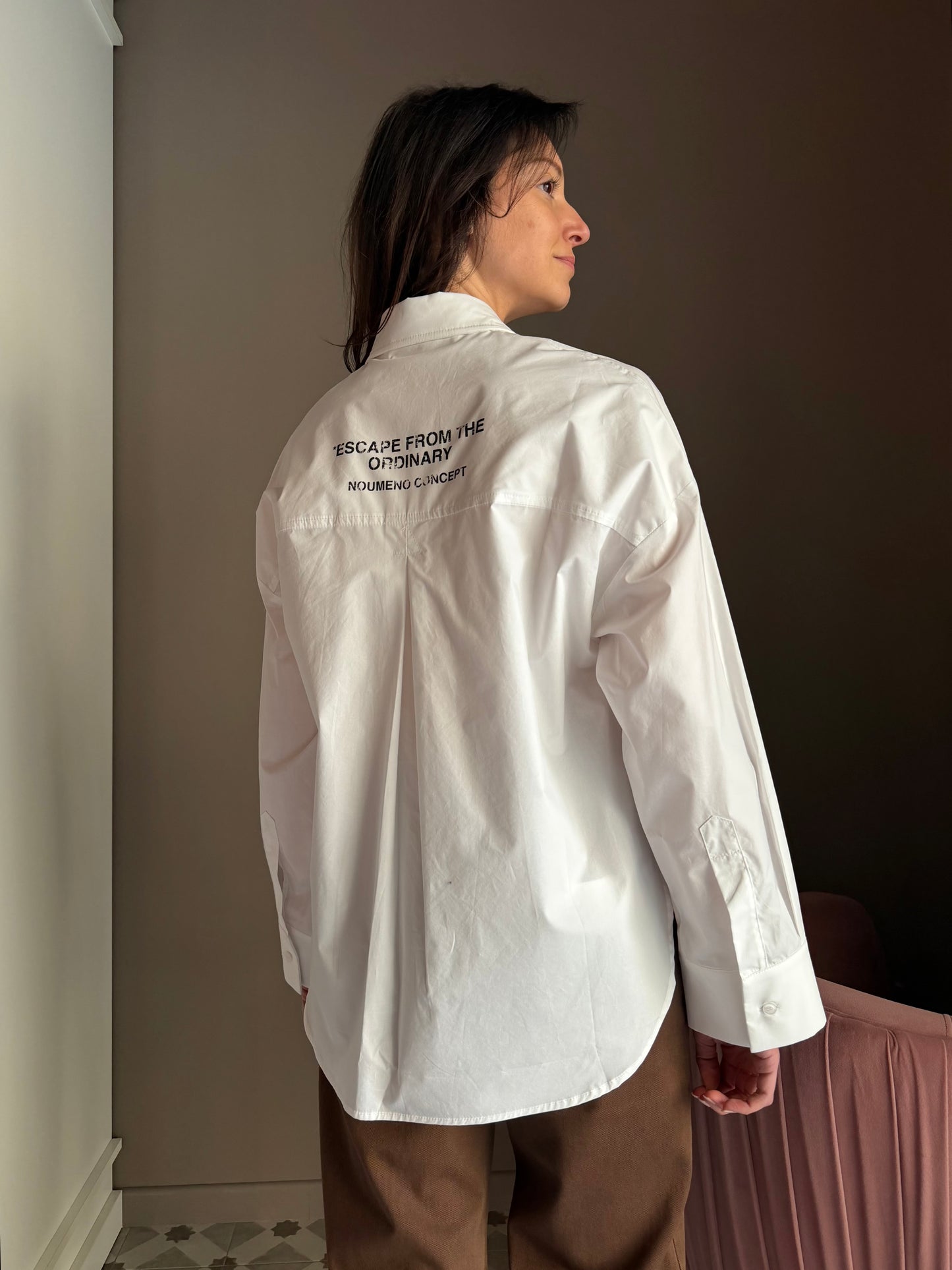 Camicia over con scritta