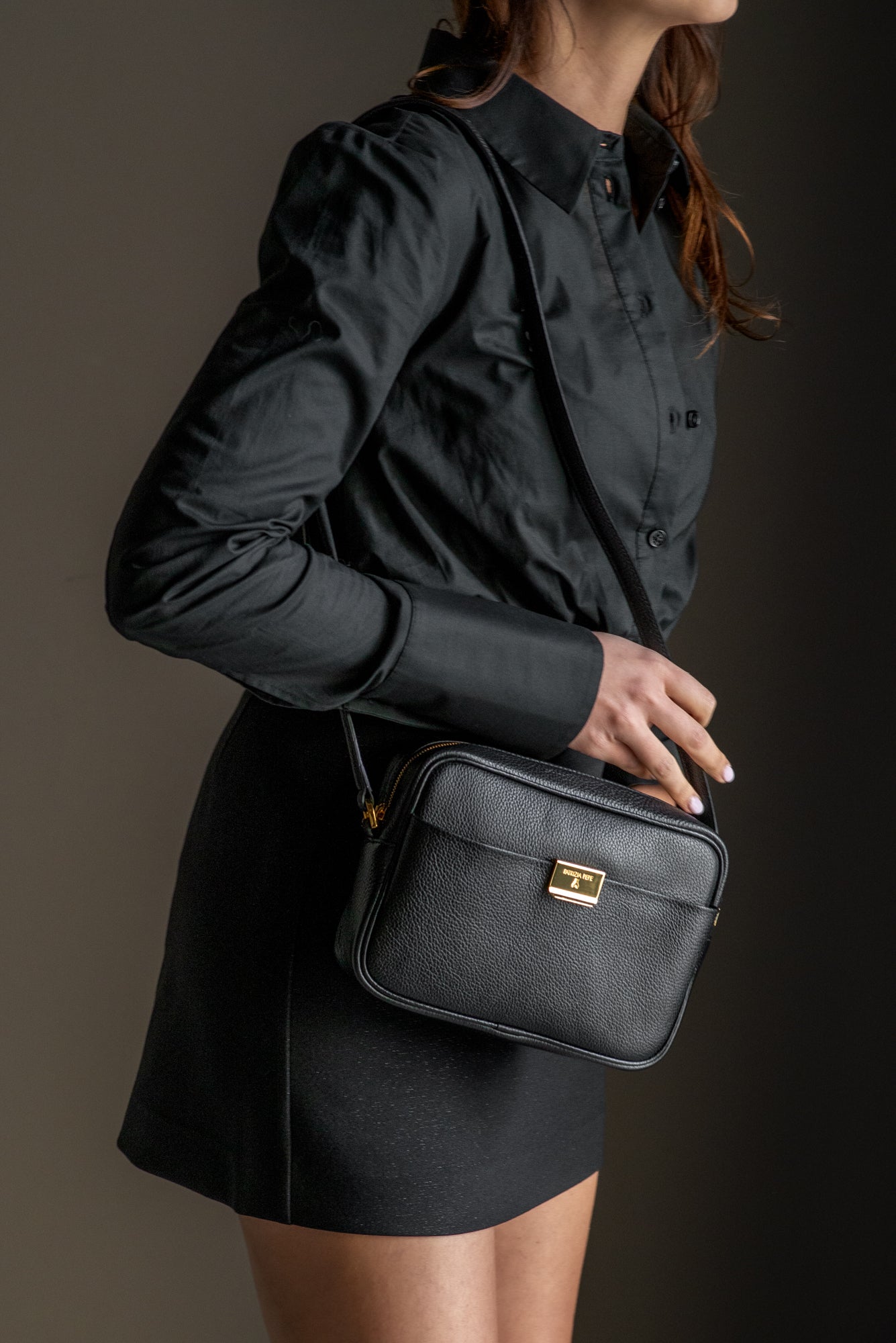 Borsa a tracolla in pelle nero Patrizia Pepe