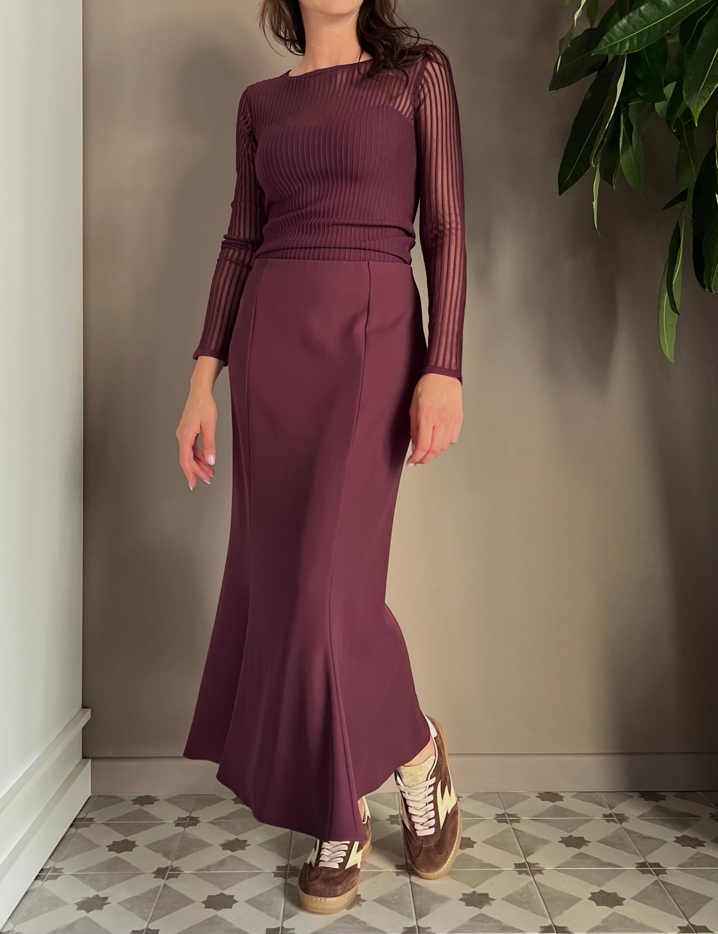 Gonna longuette in crepe purple red