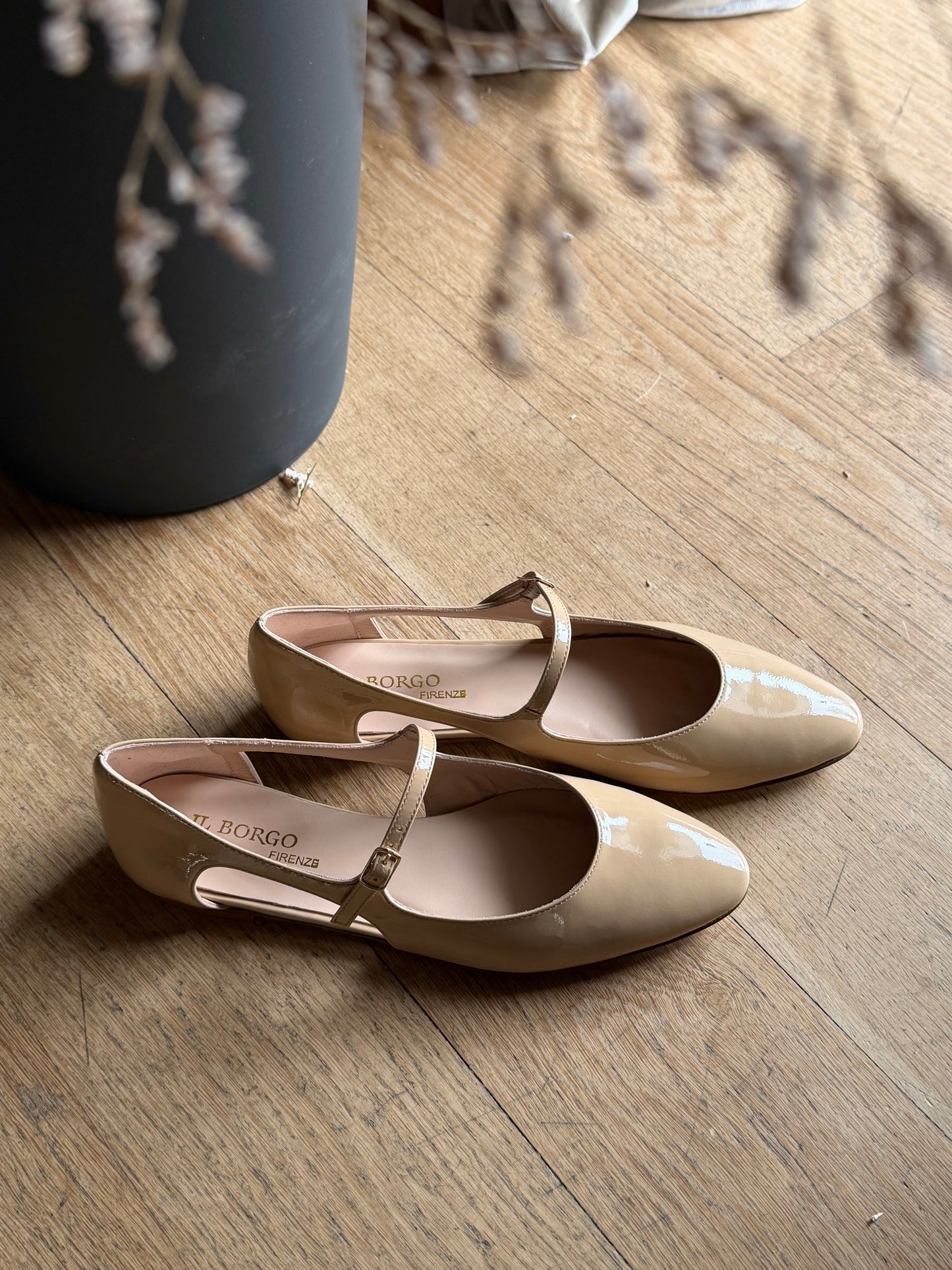Mary Jane in vernice beige