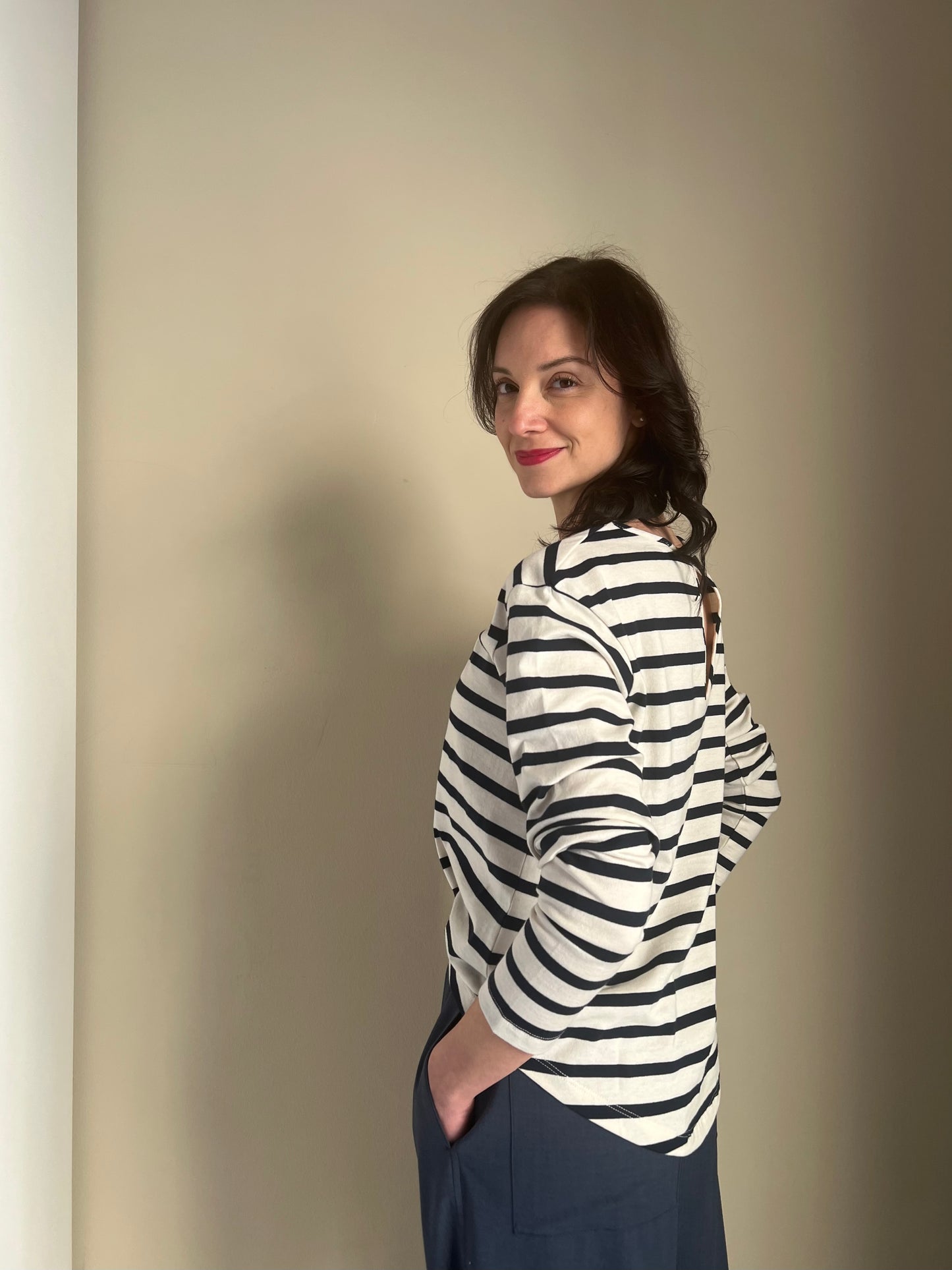 T-shirt manica lunga in cotone con oblò blu