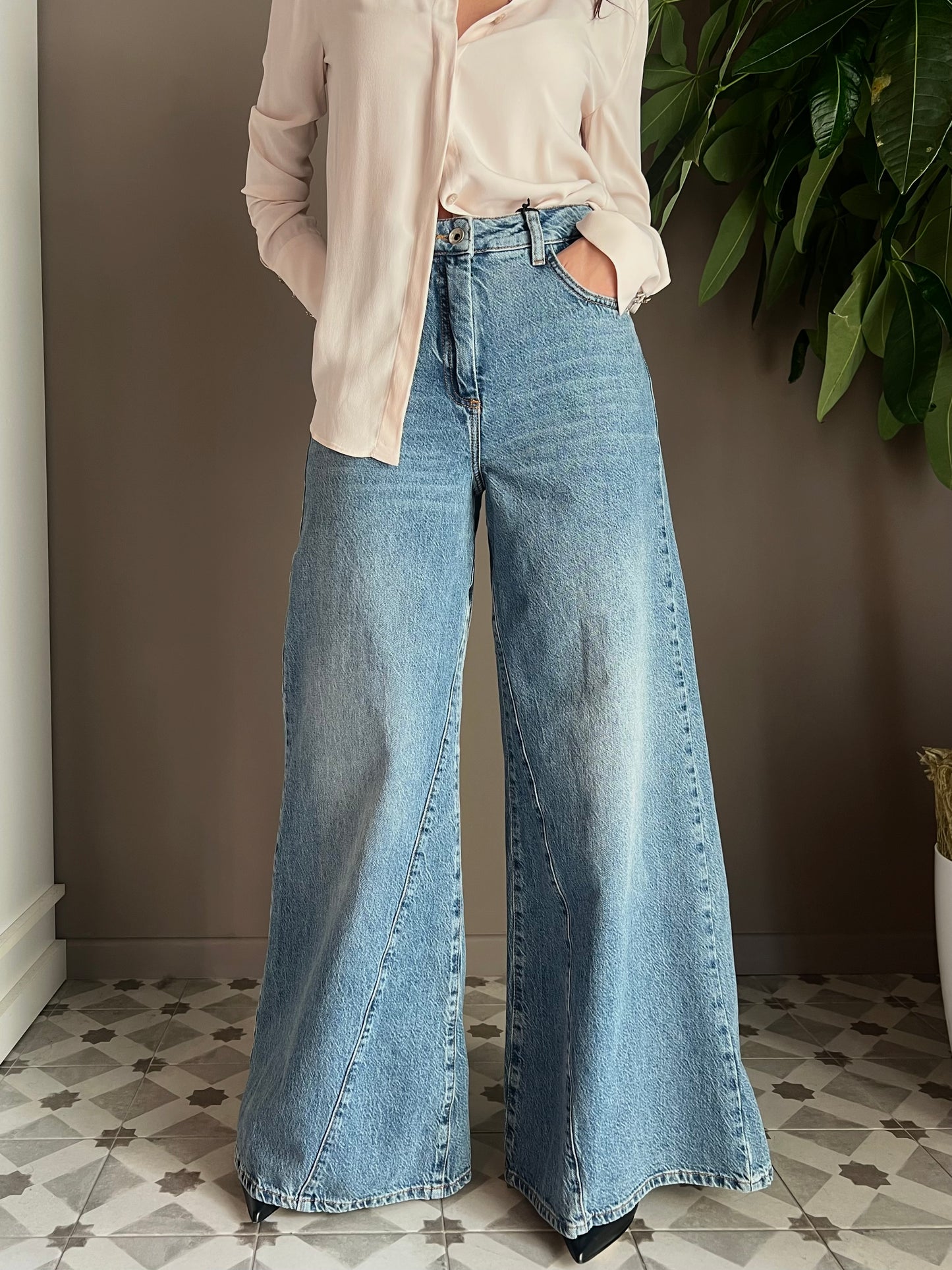 Pantalone denim vita alta gamba larga
