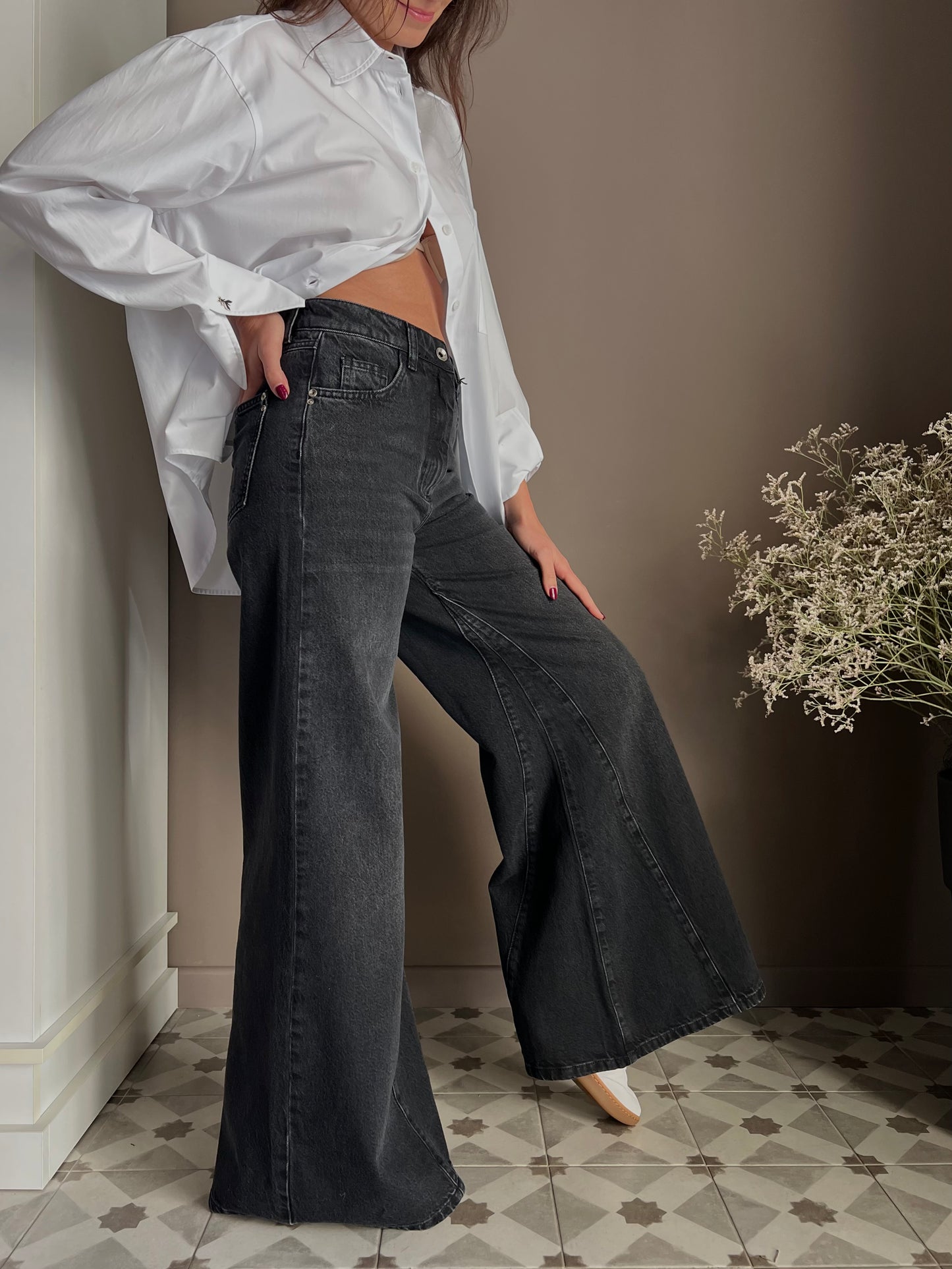 Pantalone denim vita alta gamba larga nero
