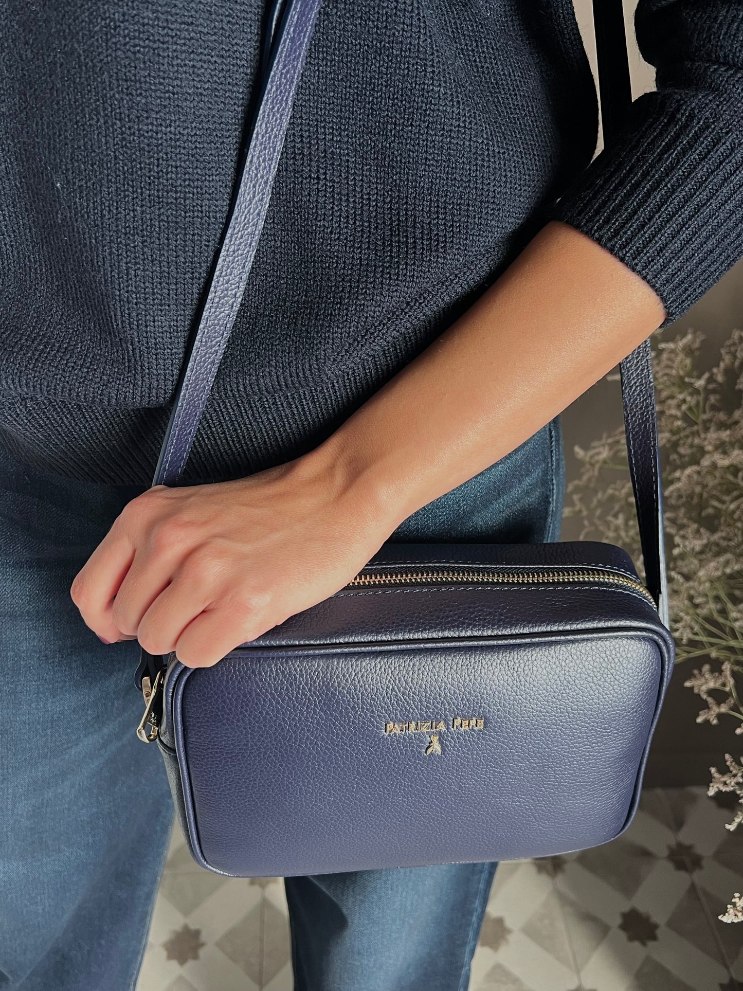 Borsa tracolla in pelle blue con tasca interna