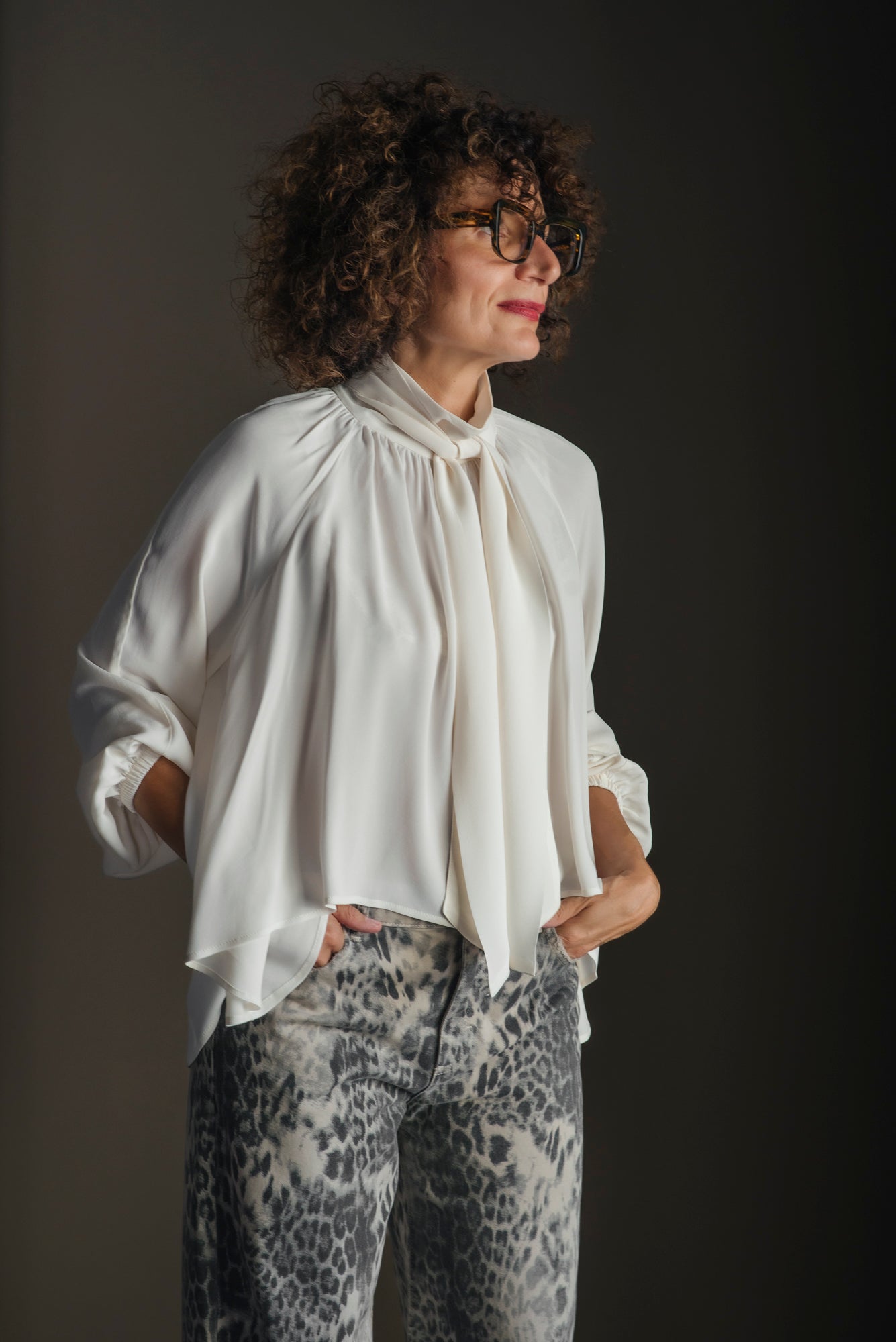 Blusa viscosa con dettaglio stola
