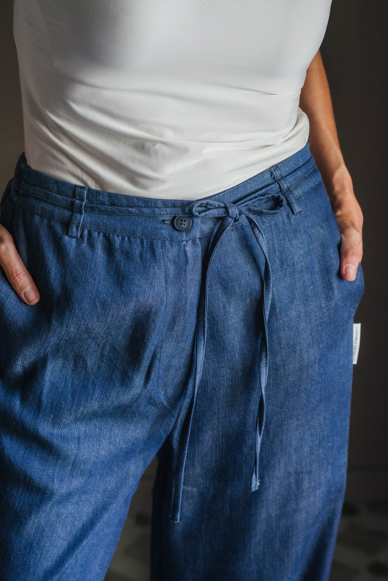 Pantalone in denim fluido