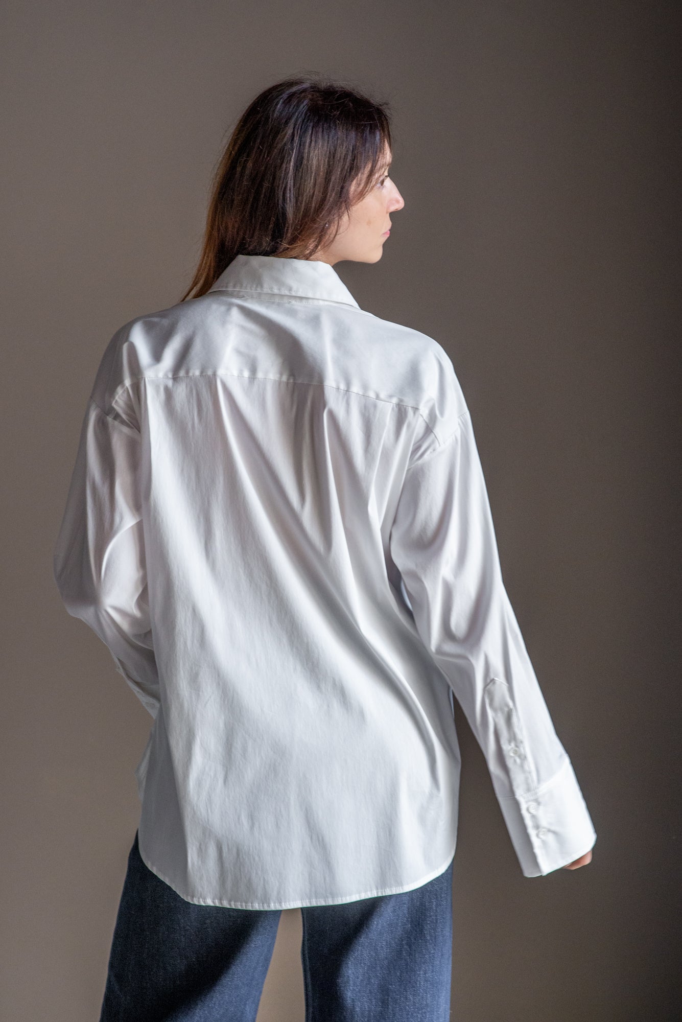 Camicia Bianca in cotone con cabochon