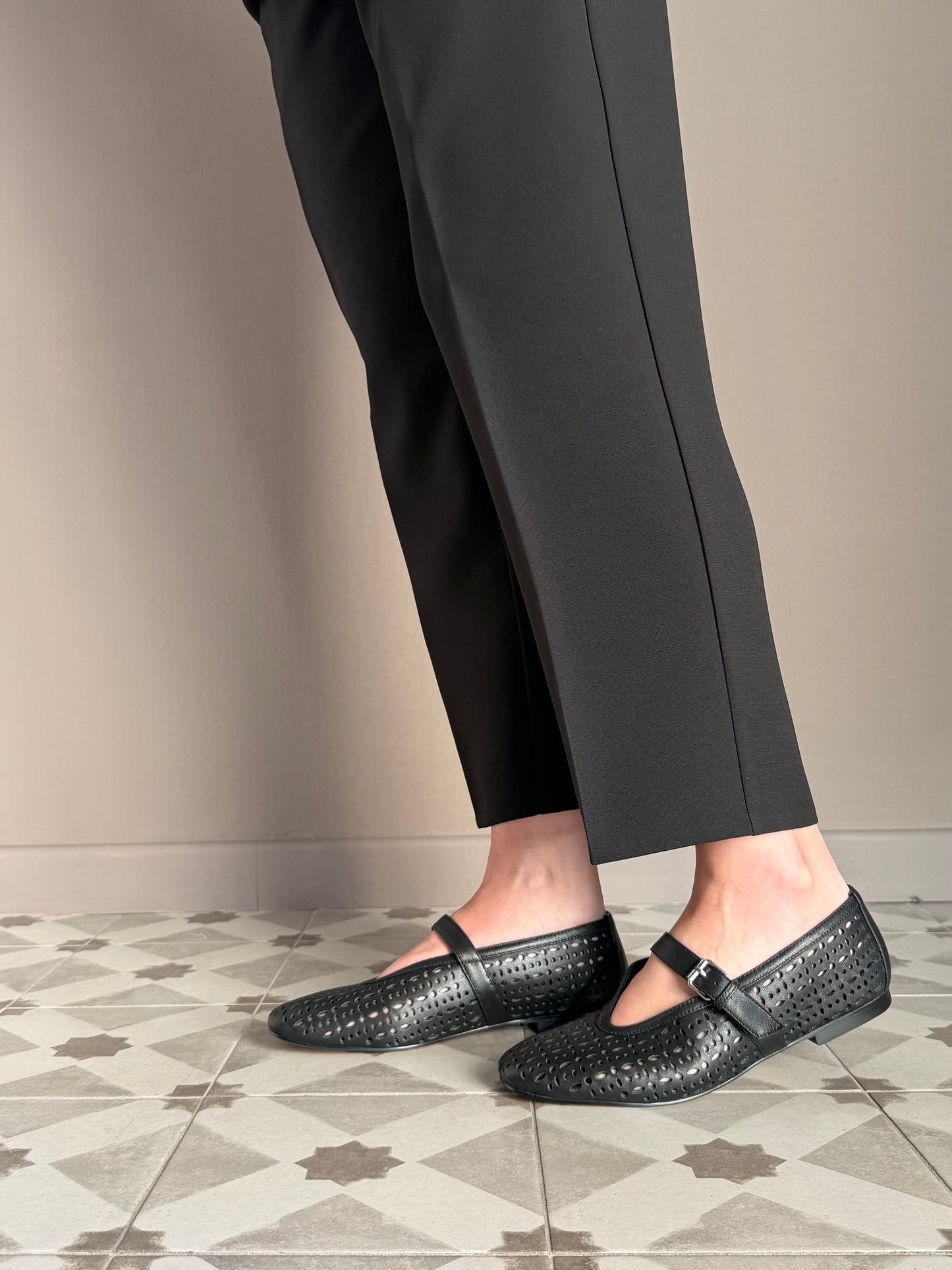 Scarpa Mary Jane laserata