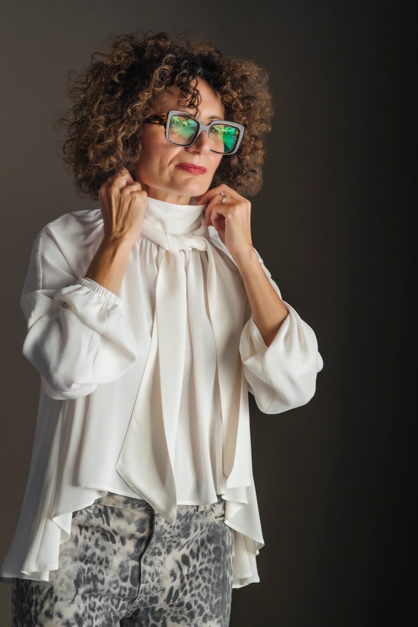 Blusa viscosa con dettaglio stola