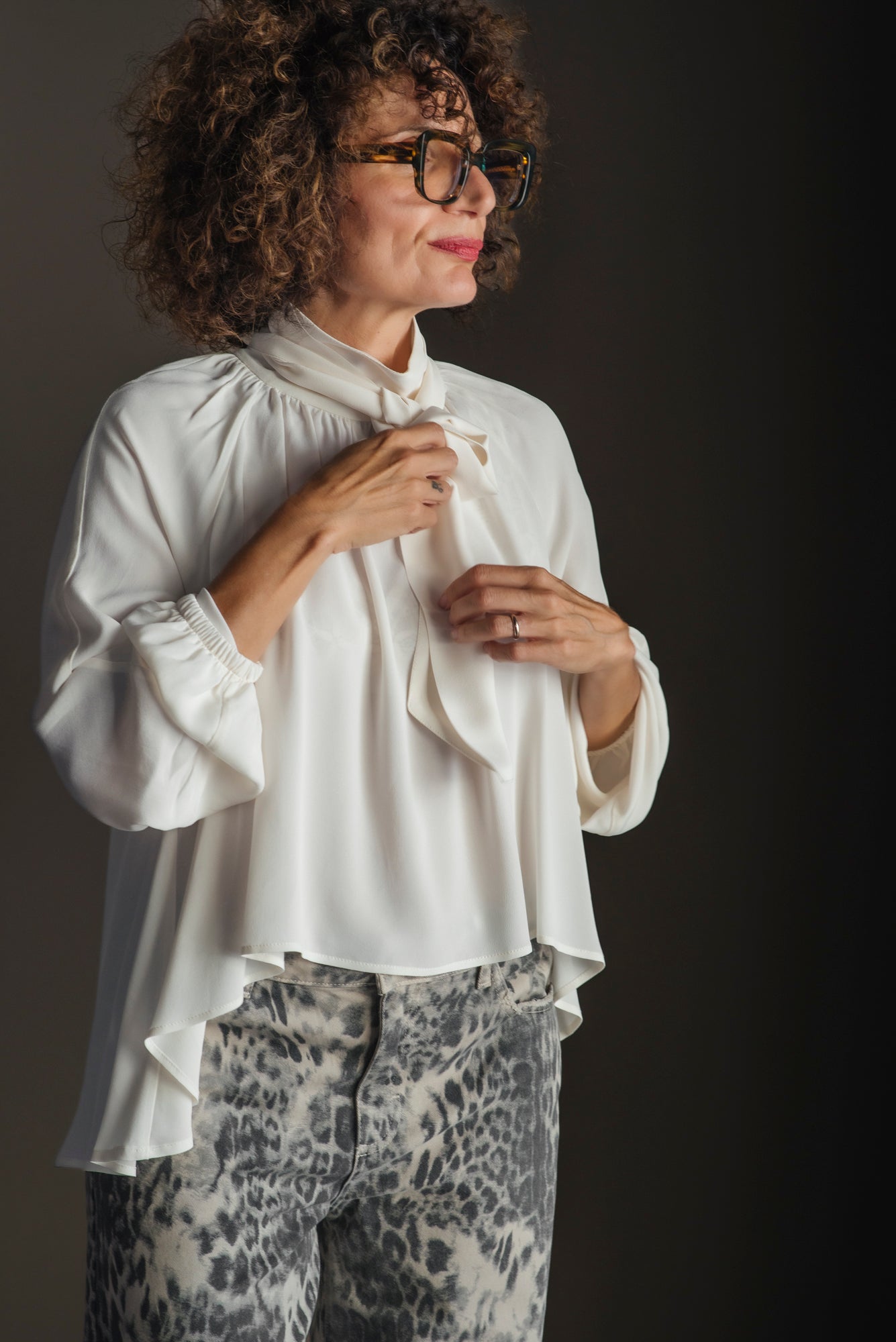 Blusa viscosa con dettaglio stola
