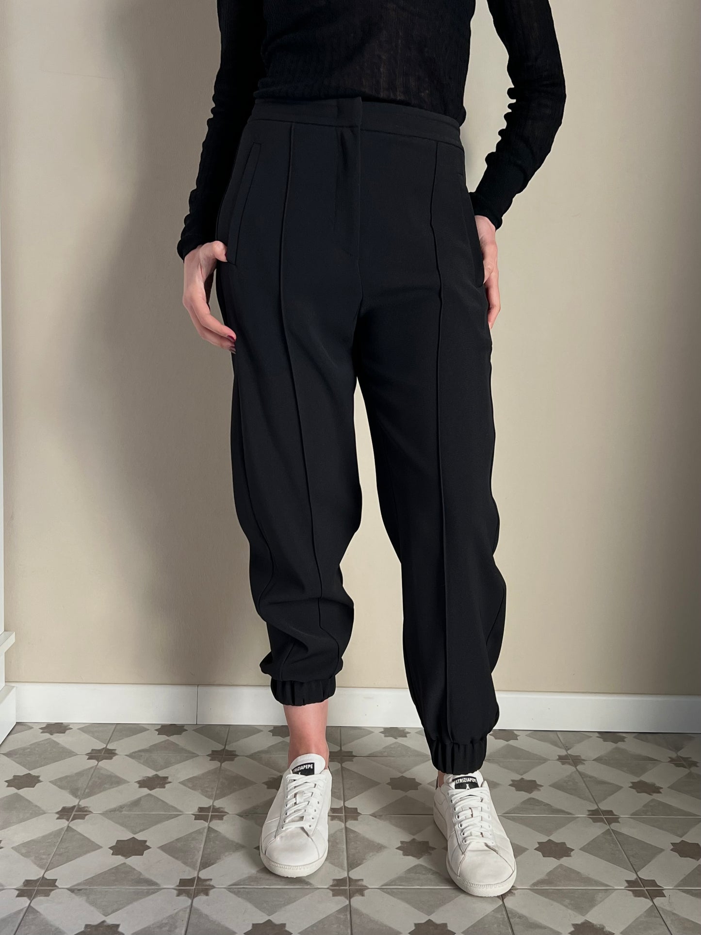 Pantaloni jogging in crepe