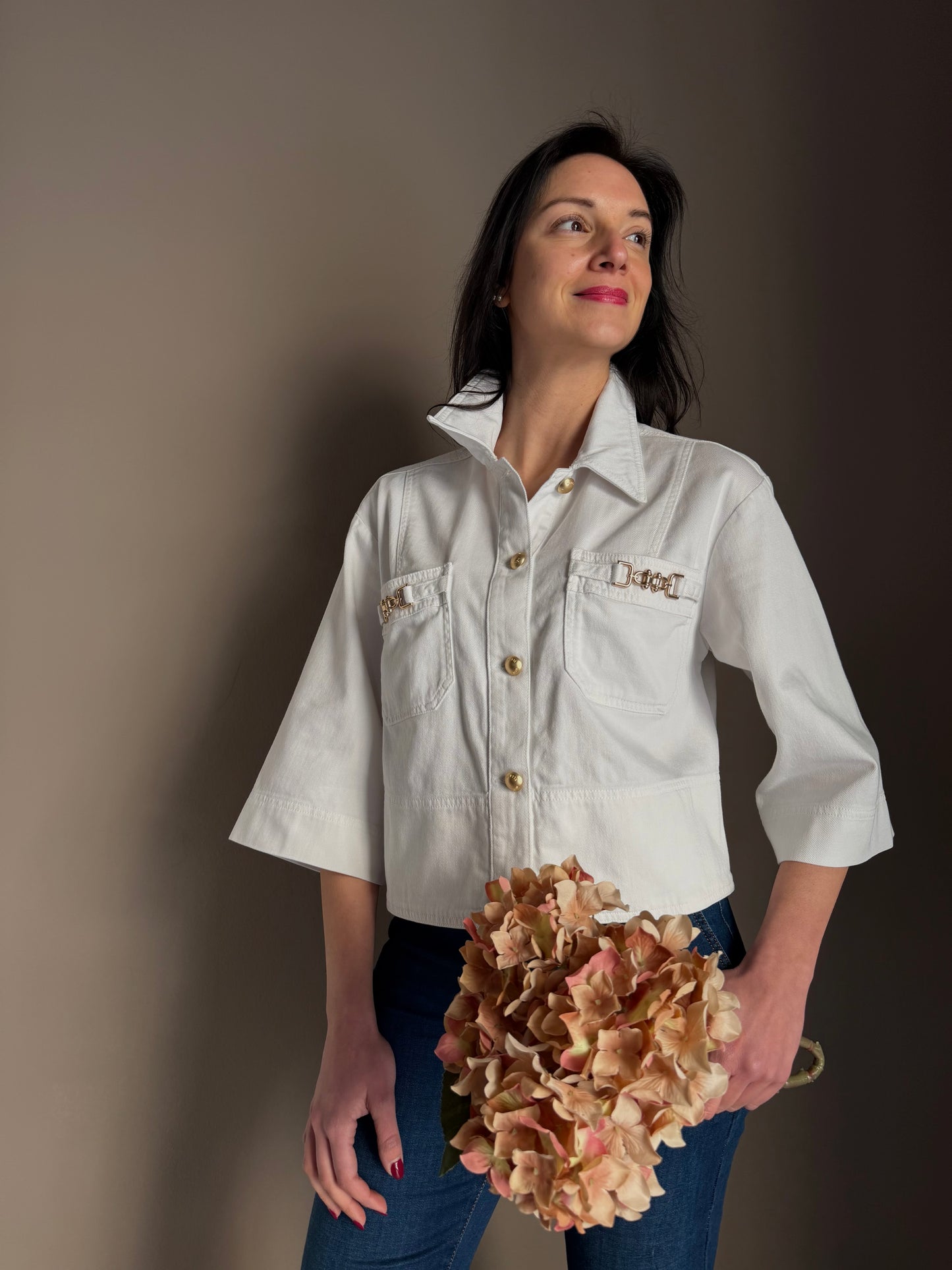 Giacca in denim con dettagli gold