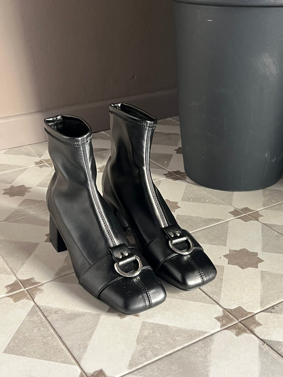 Stivaletto in nappa strech