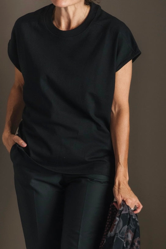T-shirt in cotone oversize nera