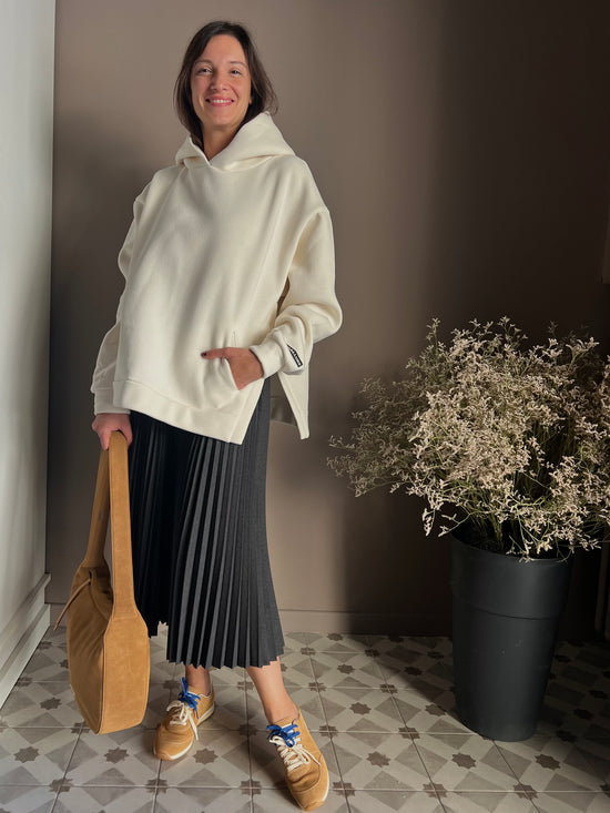 Felpa oversize con spacchi laterali