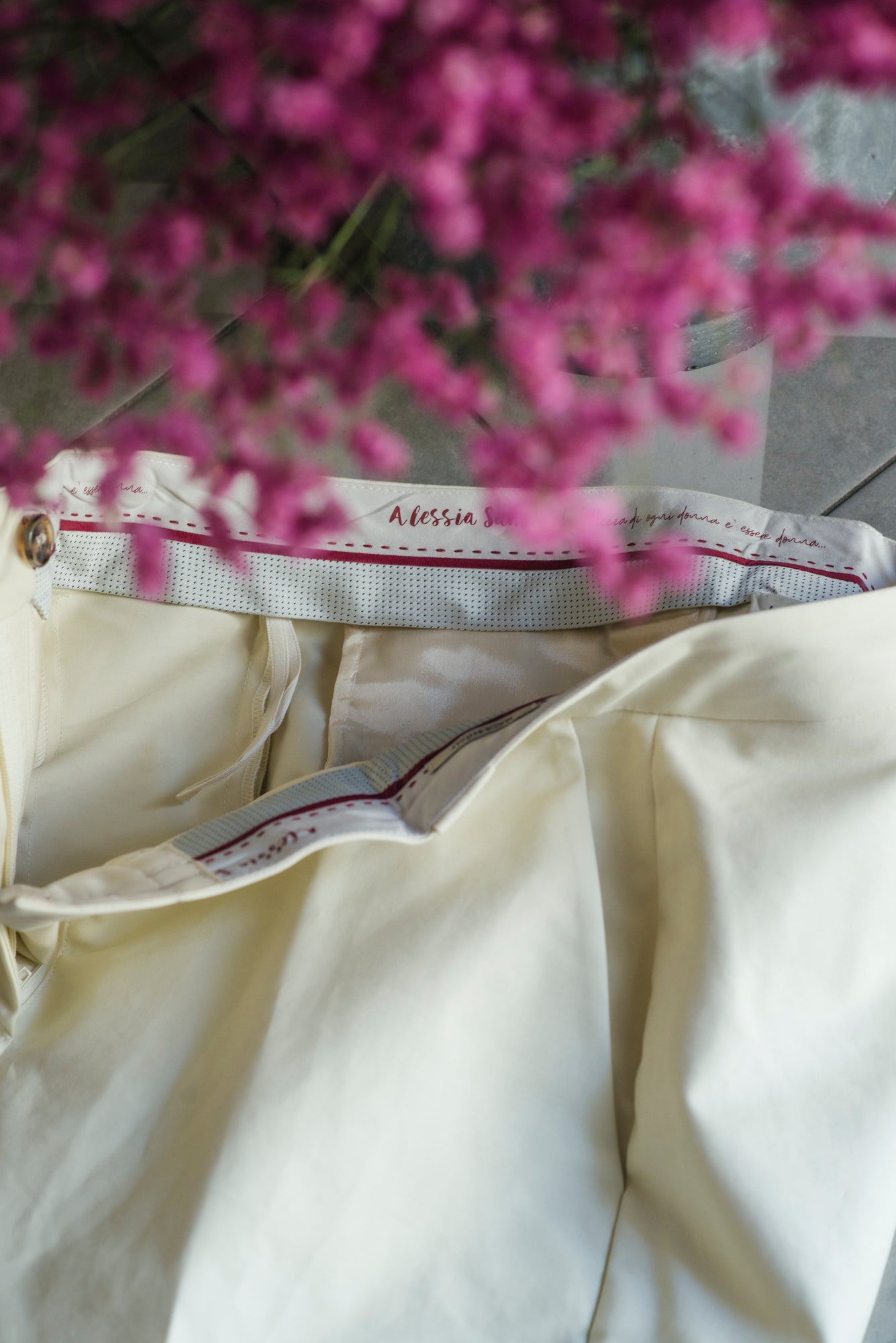 Pantalone chino in cotone crema