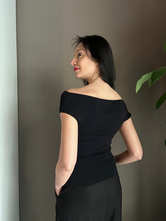 Top spalle scoperte nero
