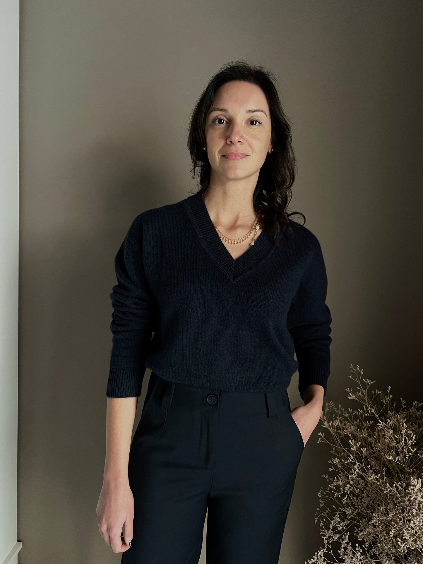 Maglia scollo a V in 100% cashemire blu marine