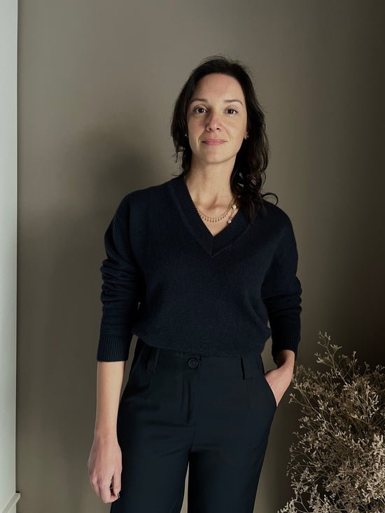 Maglia scollo a V in 100% cashemire blu marine