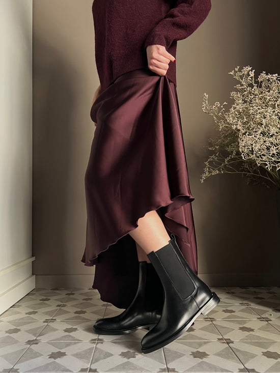 Stivaletto in pelle con elastici laterali