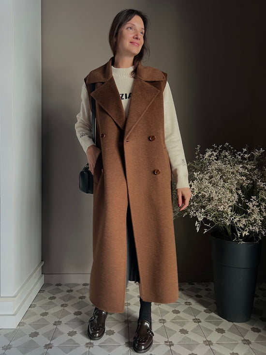Cappotto smanicato in lana e alpaca