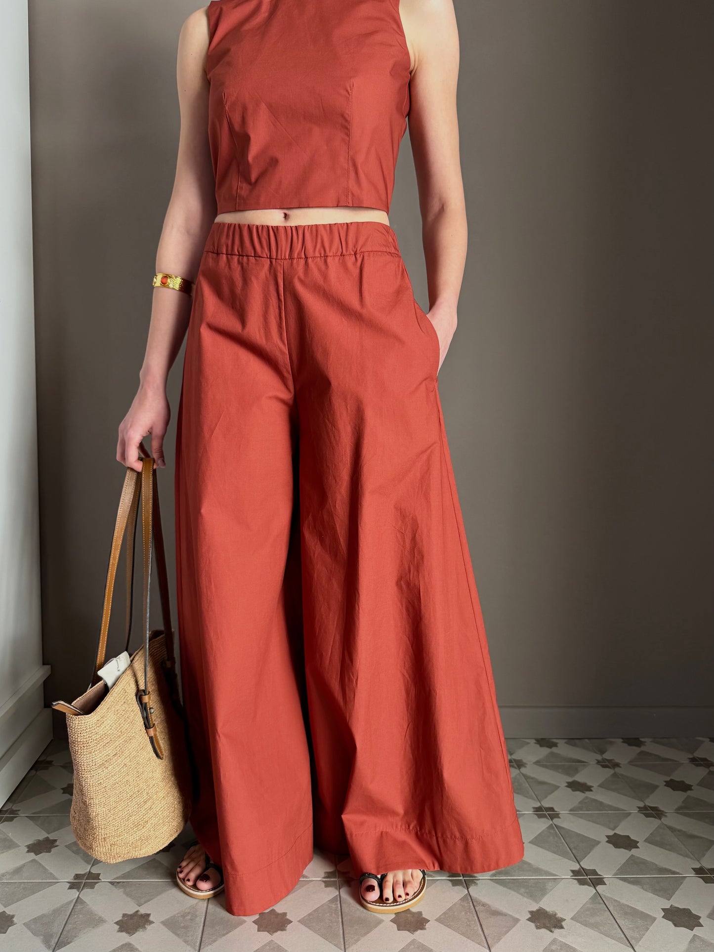 Pantalone Palazzo in Cotone Mattone – So Allure