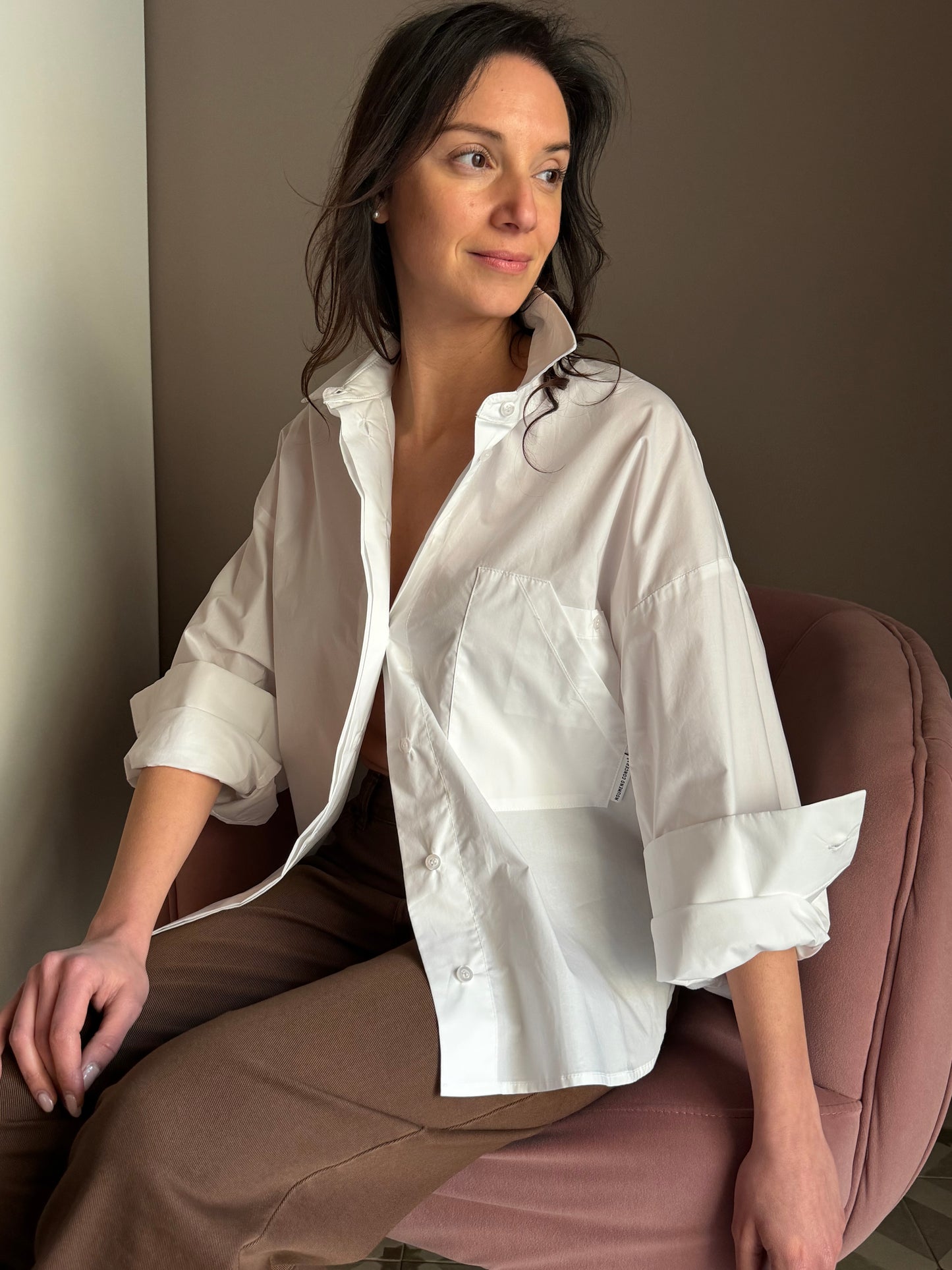 Camicia over con scritta