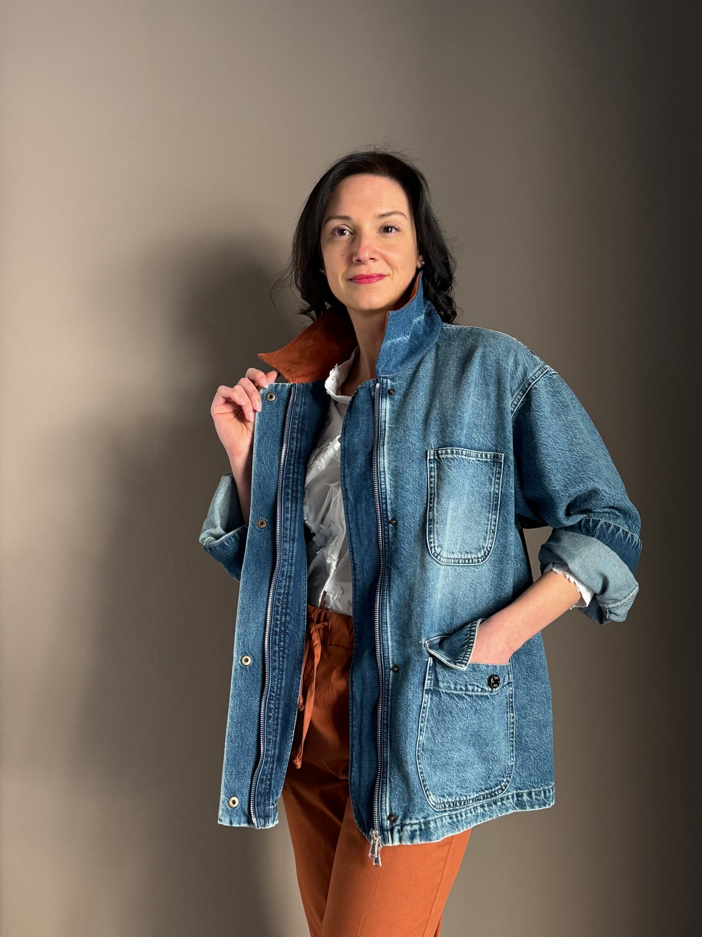 Giacca in Denim con Dettagli in Alcantara – So Allure