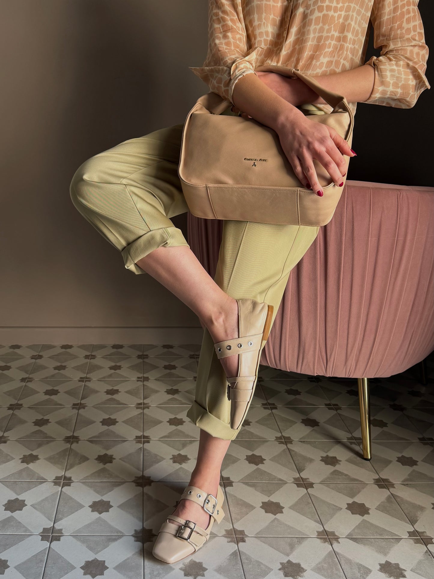 Mary Jane nappa gesso con fibbie